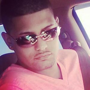 Meet your Posher, Luis